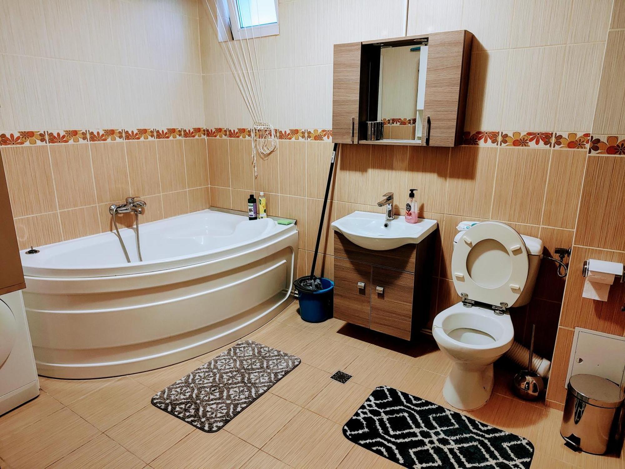 Apartament Cu 3 Camere Popesti-Leordeni Extérieur photo